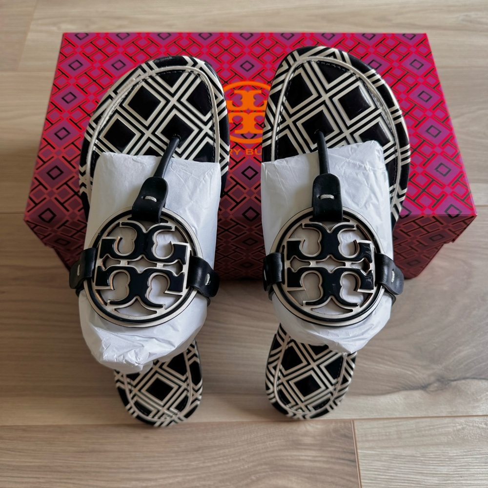☀️NEW☀️Tory Burch Metal Miller Sandals 8 - Picture 5 of 11